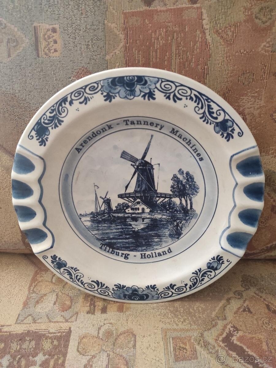 Keramický popelník- Delft blue, Handpainted, Made in Holland