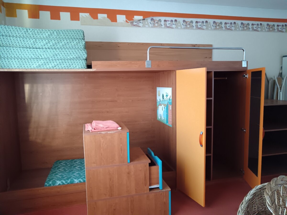 Palanda a skříně