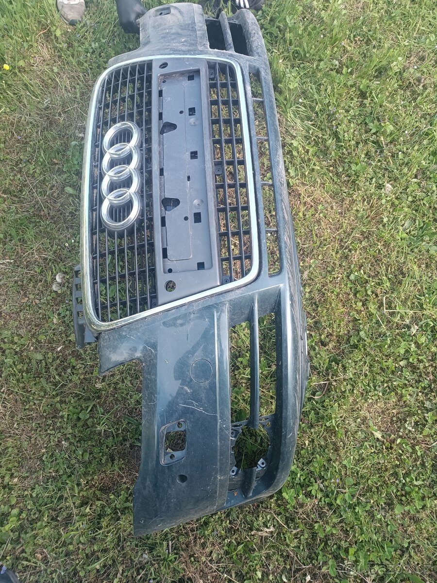 Audi A4 B7 nárazník a maska