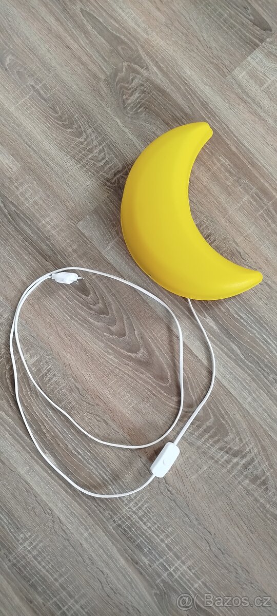 Ikea nástěnná lampa,měsíc