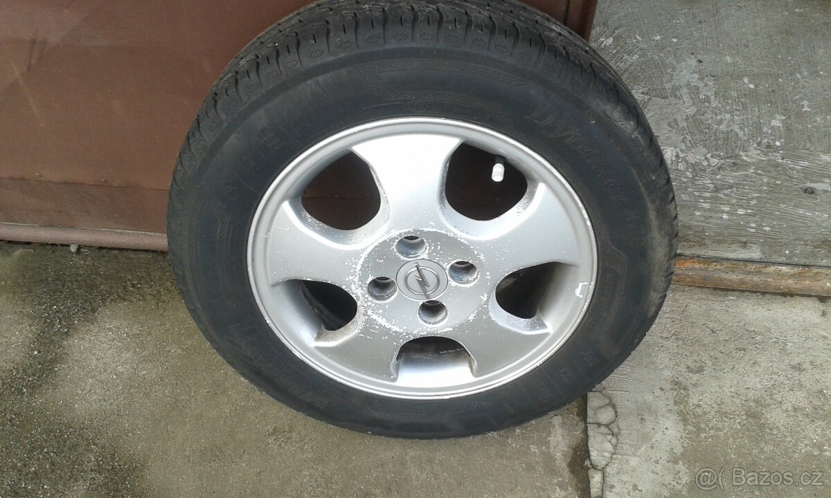 Prodám 4 krát pneu OPEL-ASTRA
