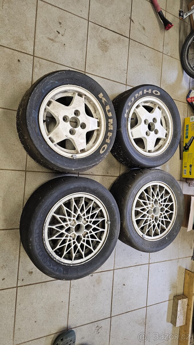 Kumho Ecsta R13