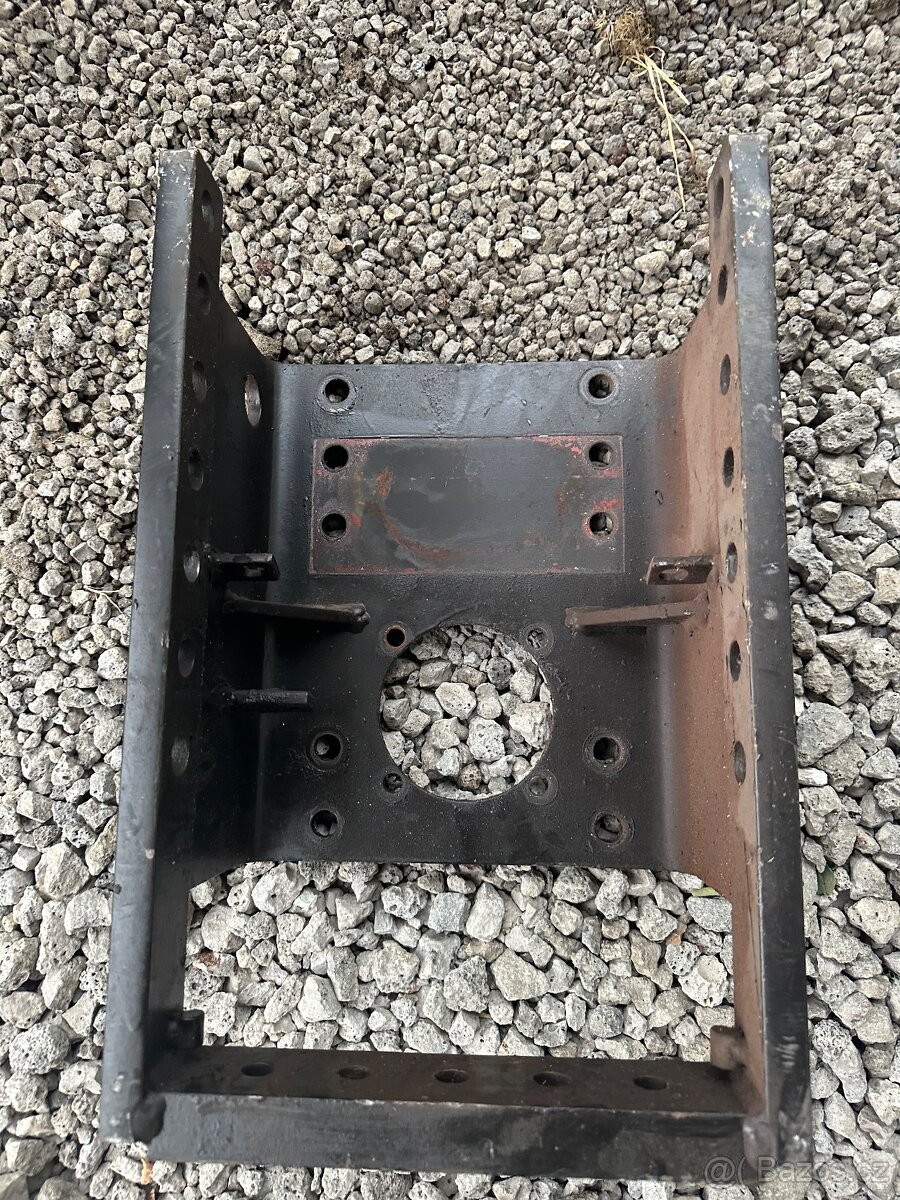 Konzole zetor