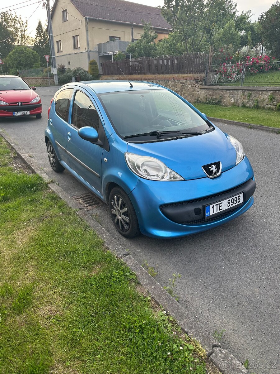Peugeot 107 1.0i