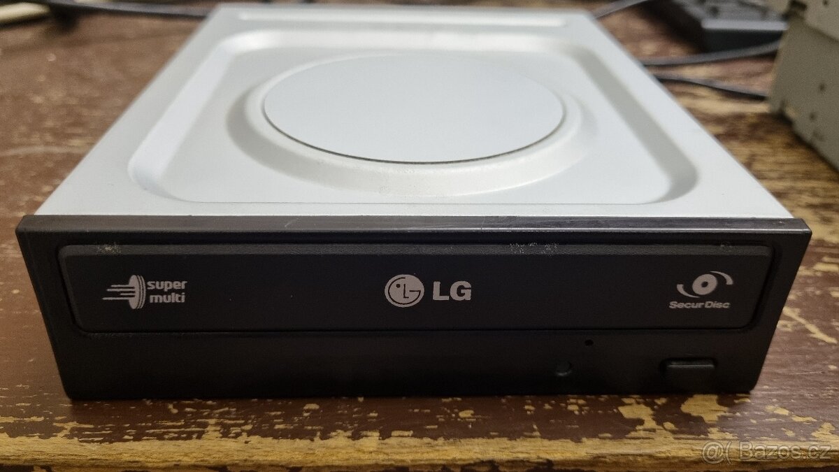 DVD mechaniky SATA