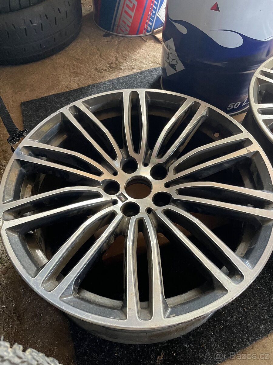 Kola bmw m3