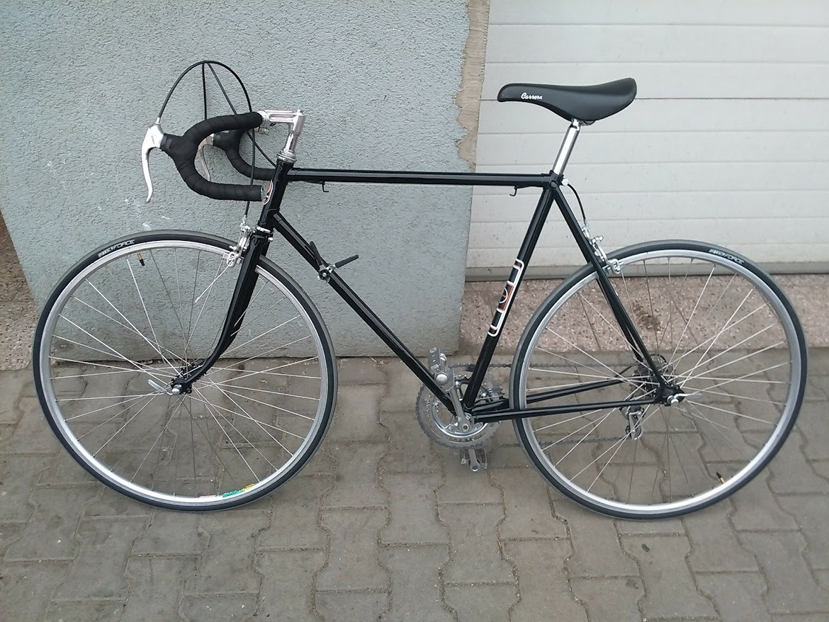 Prodám silniční kolo Favorit - 58cm