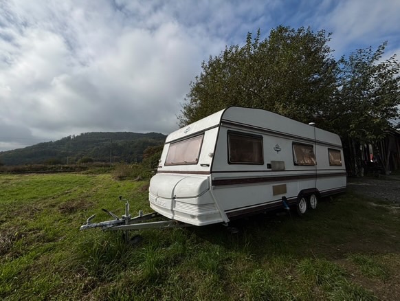 Prodam velky karavan