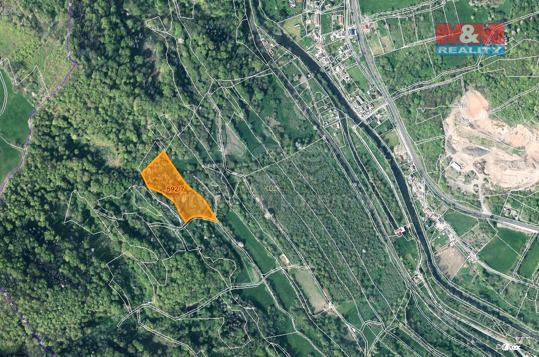 Prodej louky, 13017 m², Malá Veleň
