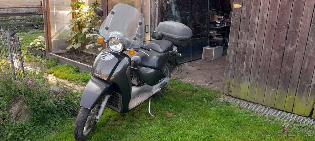 Aprilia scarabeo 150ccm