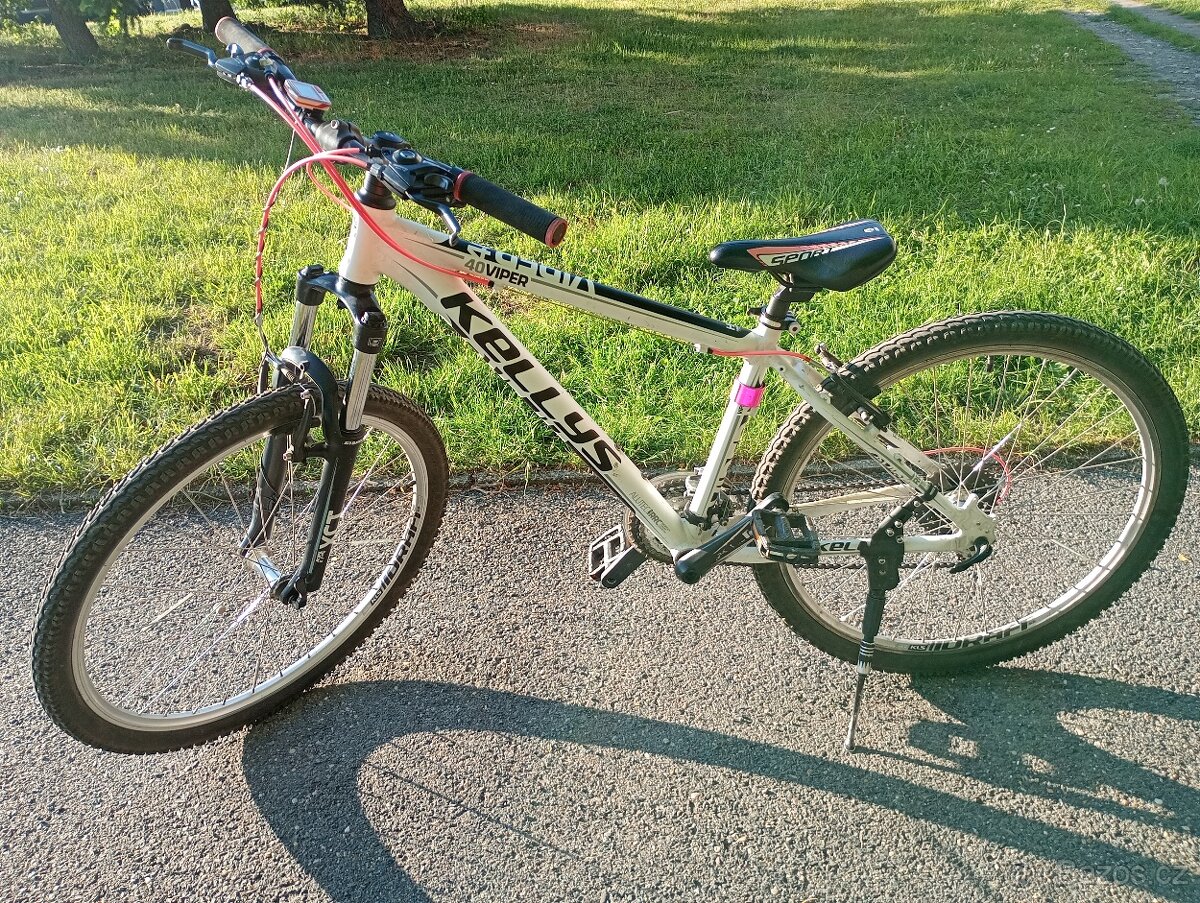 Dívčí kolo Kellys 26"