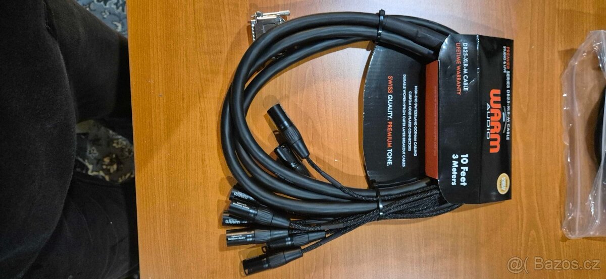 Multicore kabely Warm Audio XLR male -> DB25