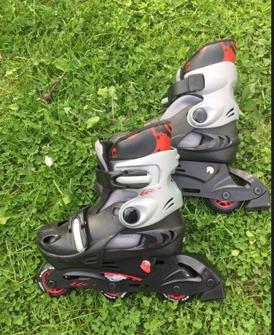 Prodám dětské kolečkové brusle