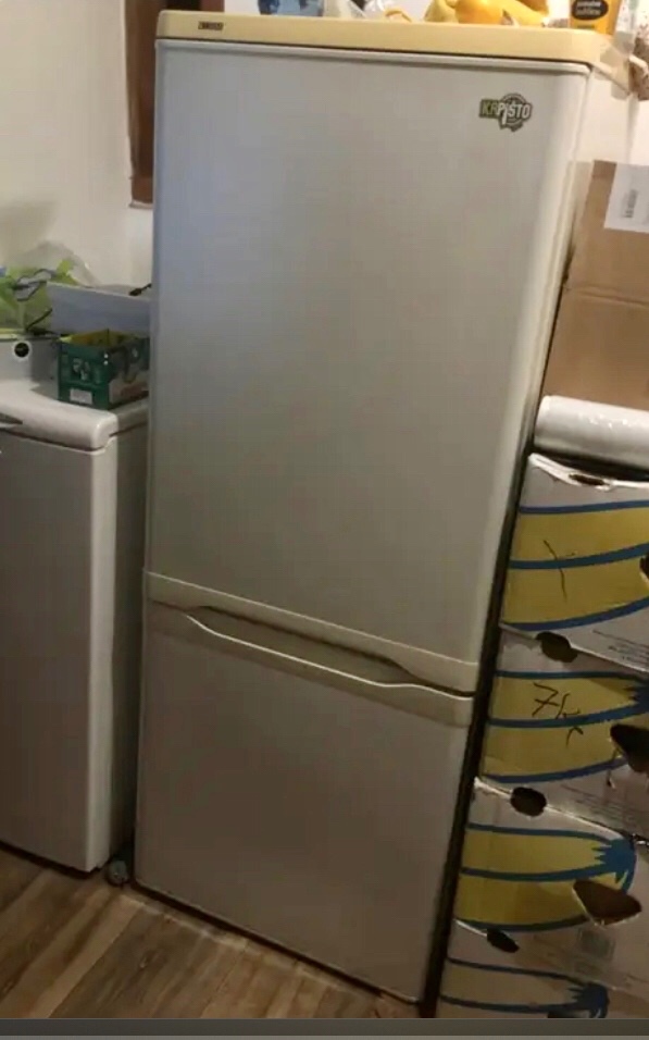 Lednice s mrazákem Zanussi