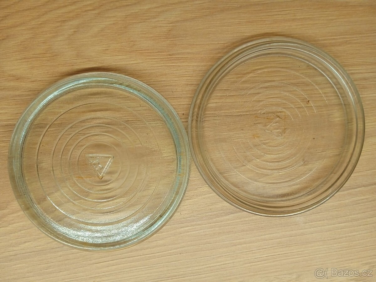 Skleněná víčka k zavařovacím sklenicím