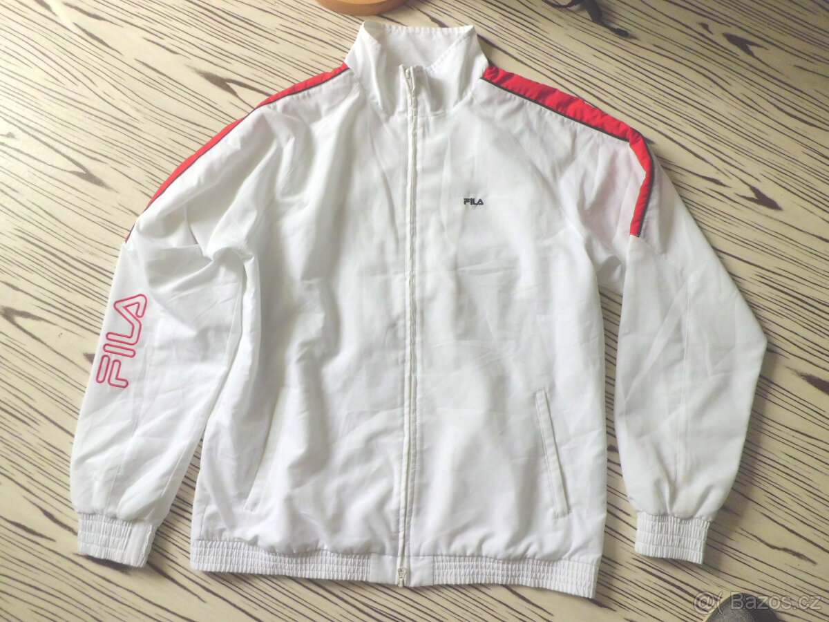 FILA málo použitá pěkná jarní bunda XL