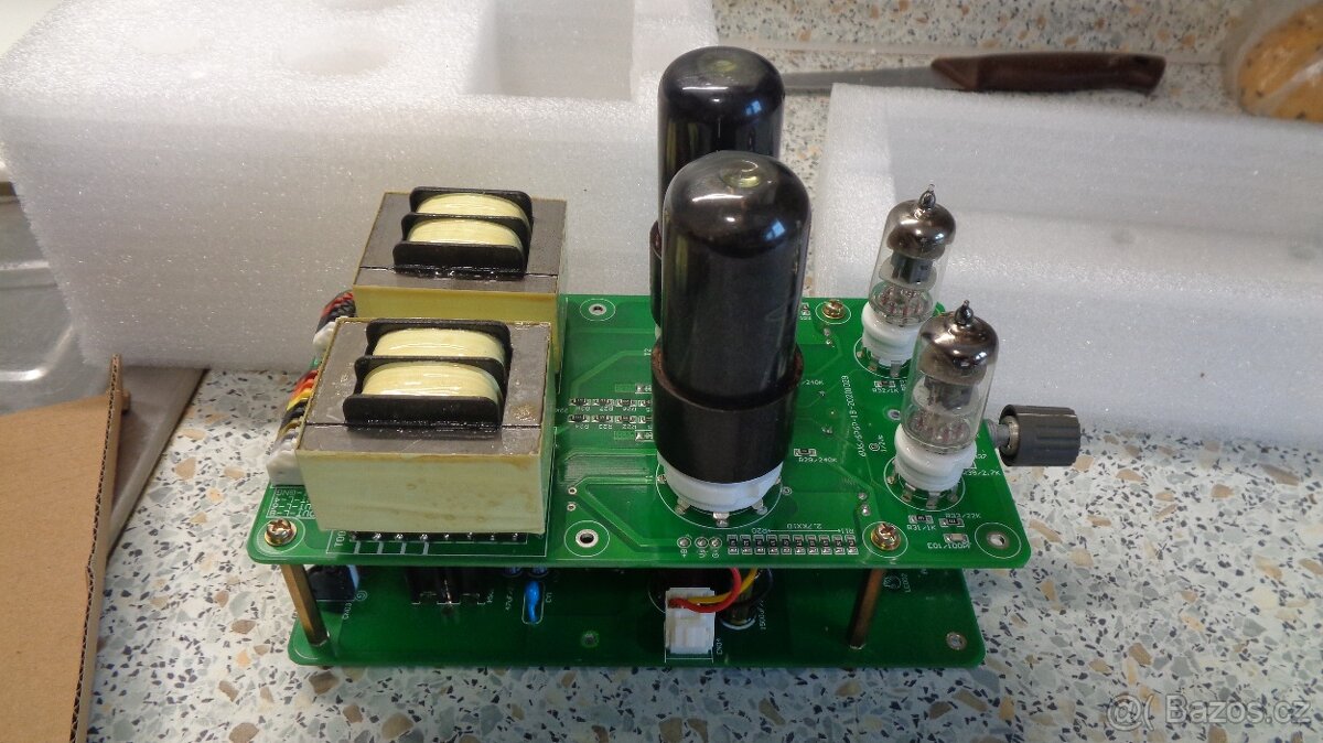 Elektronkový zesilovač