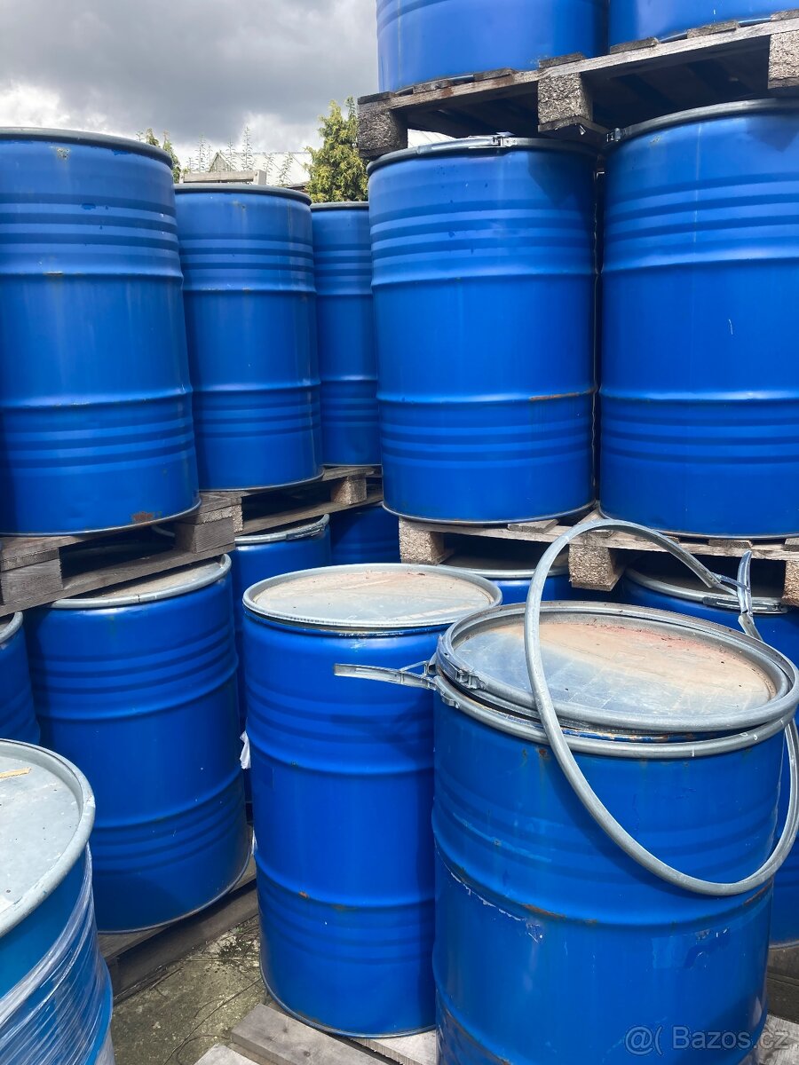 Plechové sudy na 200L