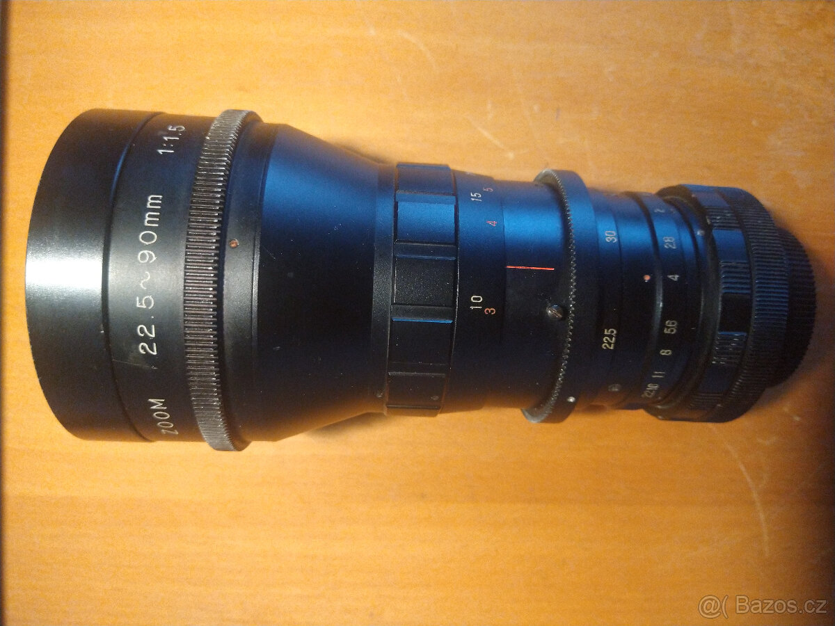 Cosmicar 22.5-90mm, f 1,5