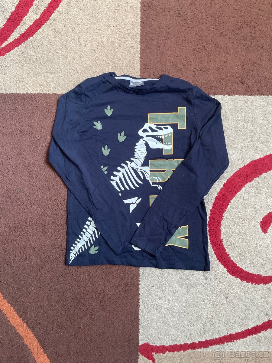 Modré tričko s dlouhým rukávem 158/164