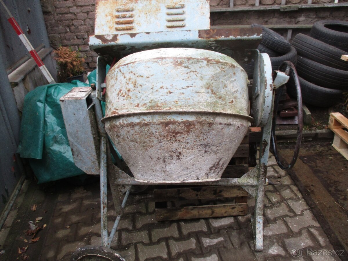 Míchačka na 2 kolečka