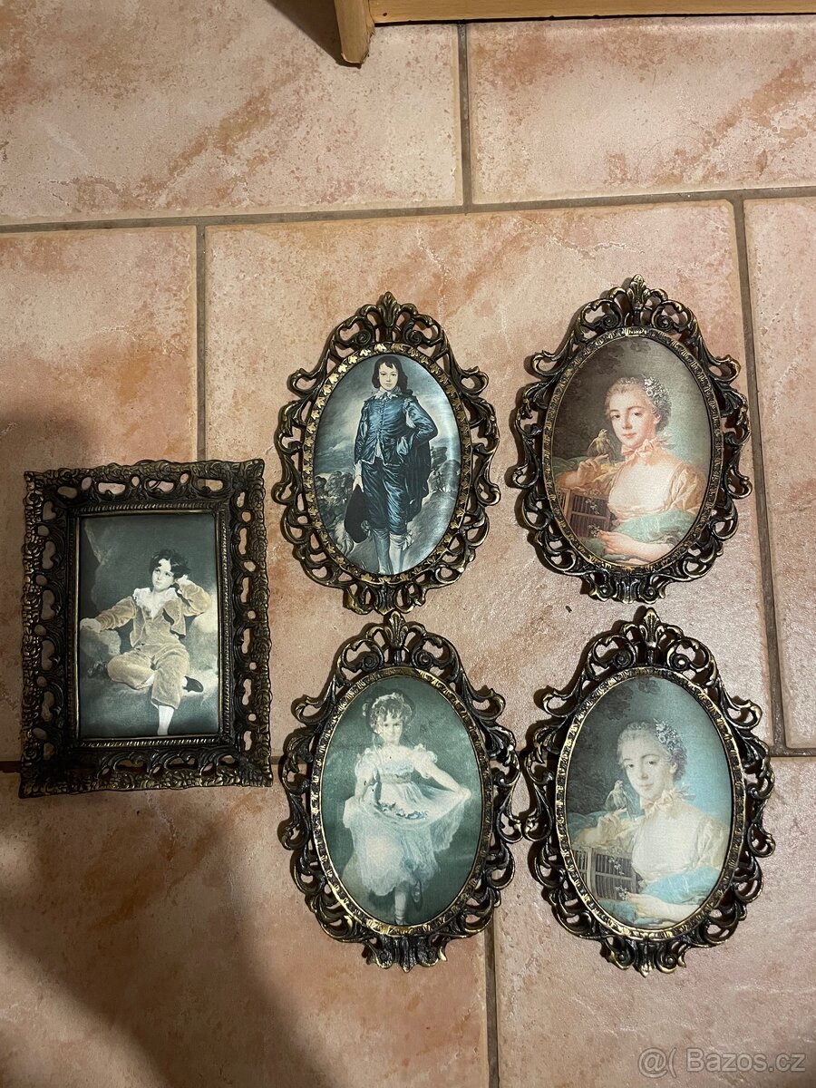 Sada 5 ozdobných vintage kovových rámečků
