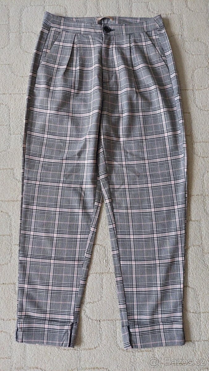 Šedé kárované kalhoty Cropp, vel. S