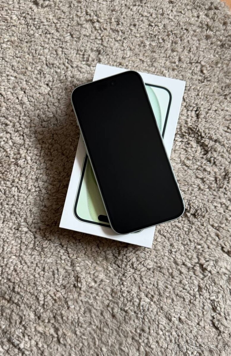 Prodám iPhone 15 (128GB)
