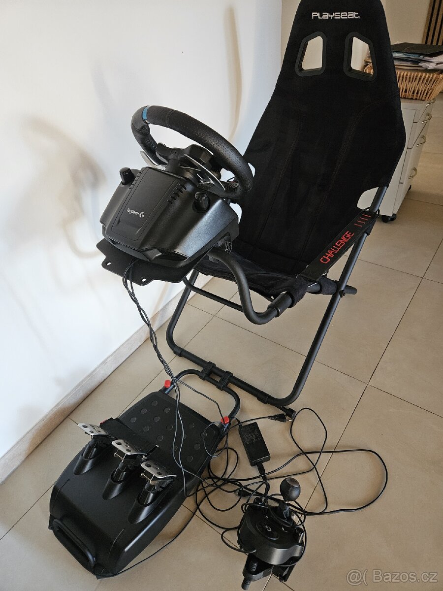 Logitech g29 + playseat challenge