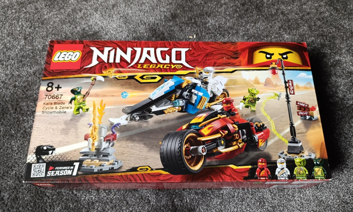 LEGO Ninjago - 70667 Kaiův motocykl a Zaneův skútr