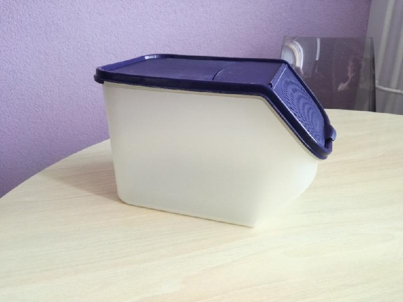 Tupperware KRÁL POLIČEK
