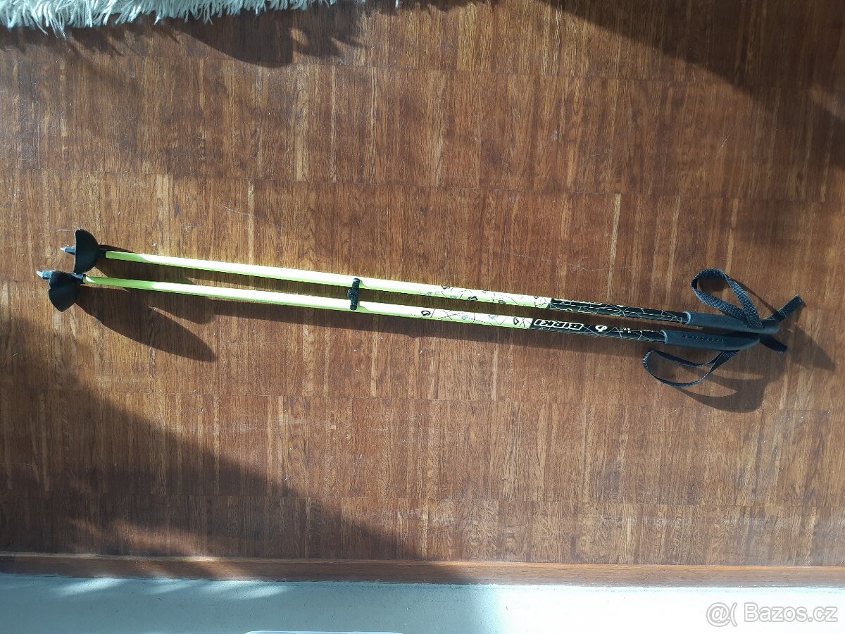 Dětské běžkařské hůlky 105cm zn. Birki MATRIX