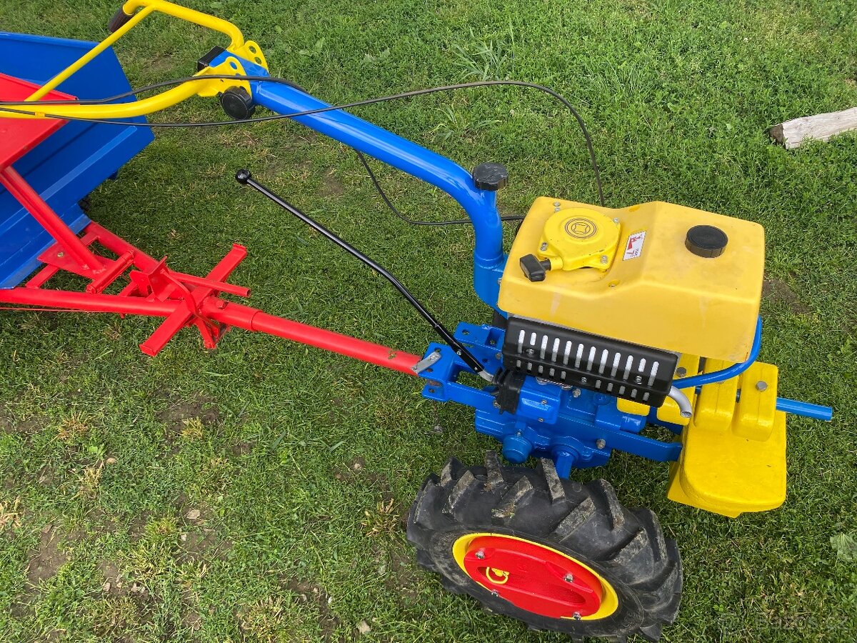 KOÚPIM SÚRNE MALOTRAKTOR AGZAT, VARI