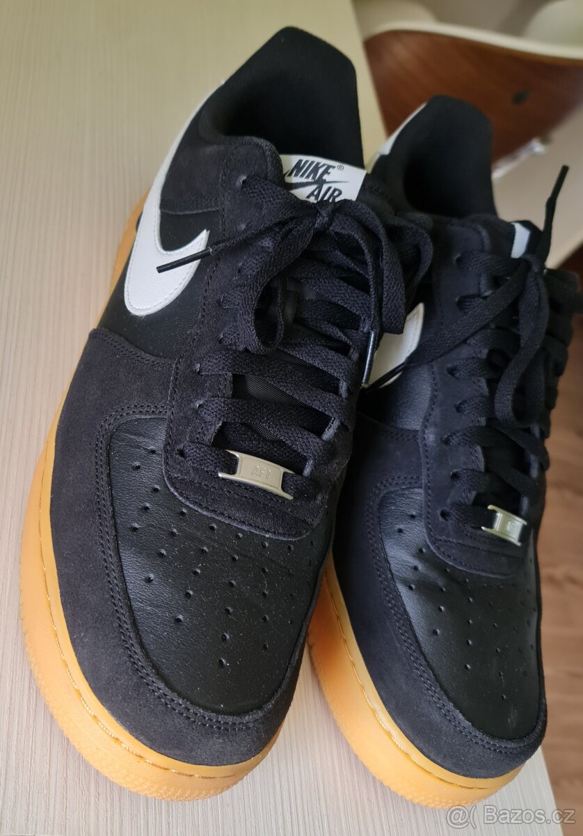 Predám Nike air force 1 07 LV8 black iba vyskúšané , nesadla