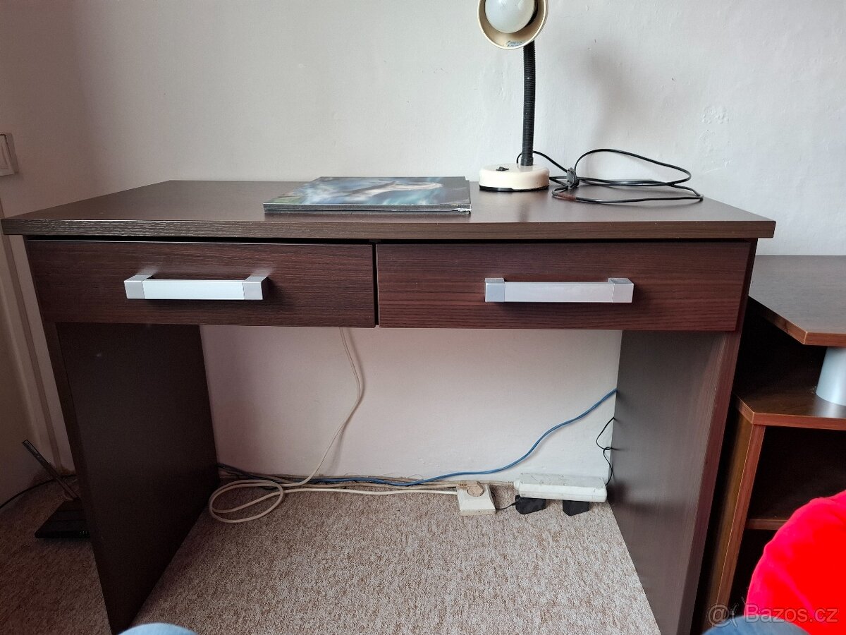Stolek k PC