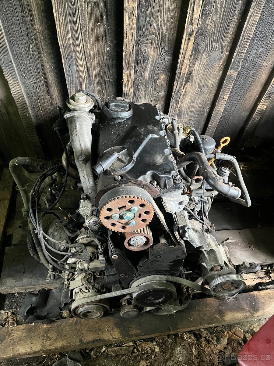 Motor 1.9 tdi 96kw vw passat b5.5 avf
