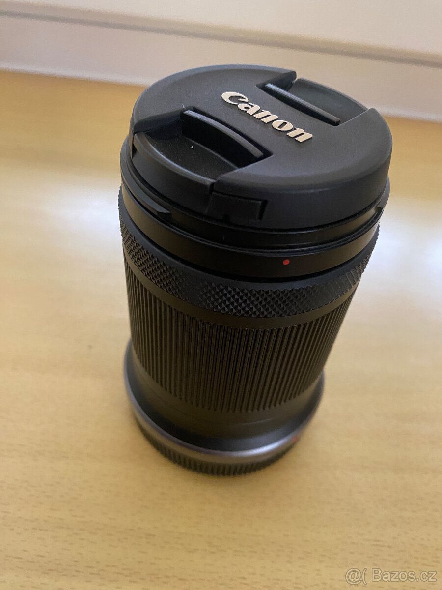 Canon RF-S 18-150mm IS STM – jako nový