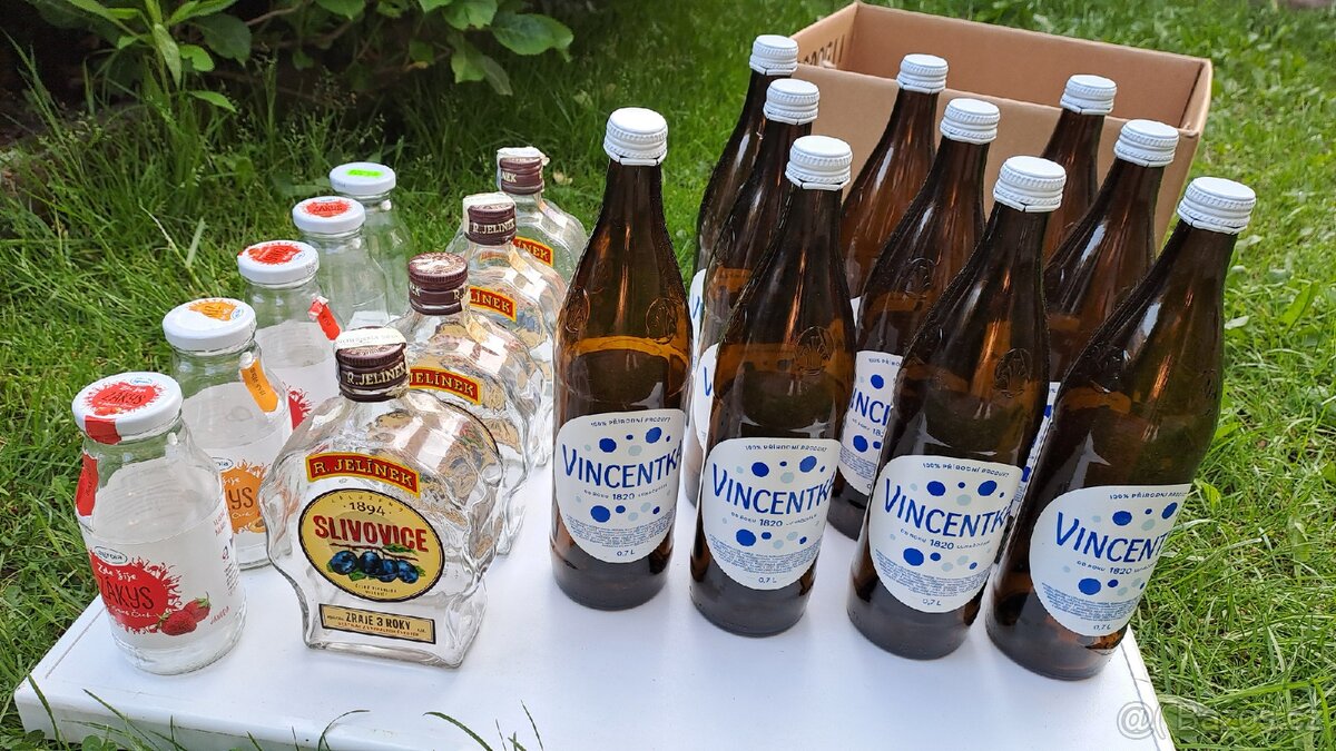 Skleničky na marmelády, kečupy, láhve na slivovici