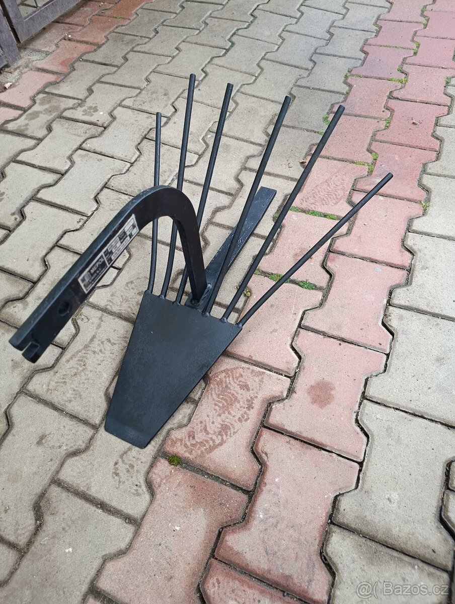 Prodám vyorávač brambor k Tera Vari systém