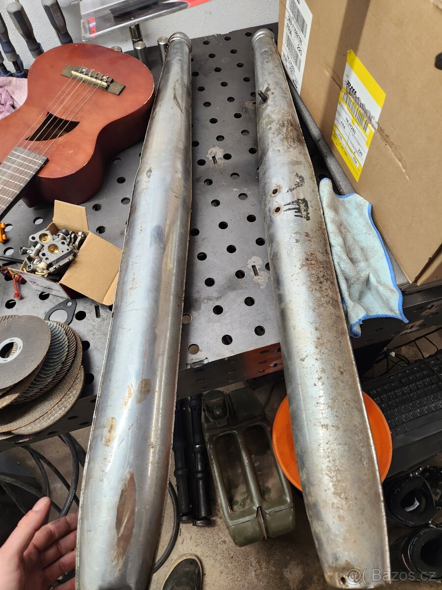 Jawa 350/634 kolena a výfuky