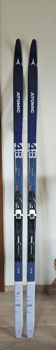 Běžky ATOMIC Savor 48 Skintec