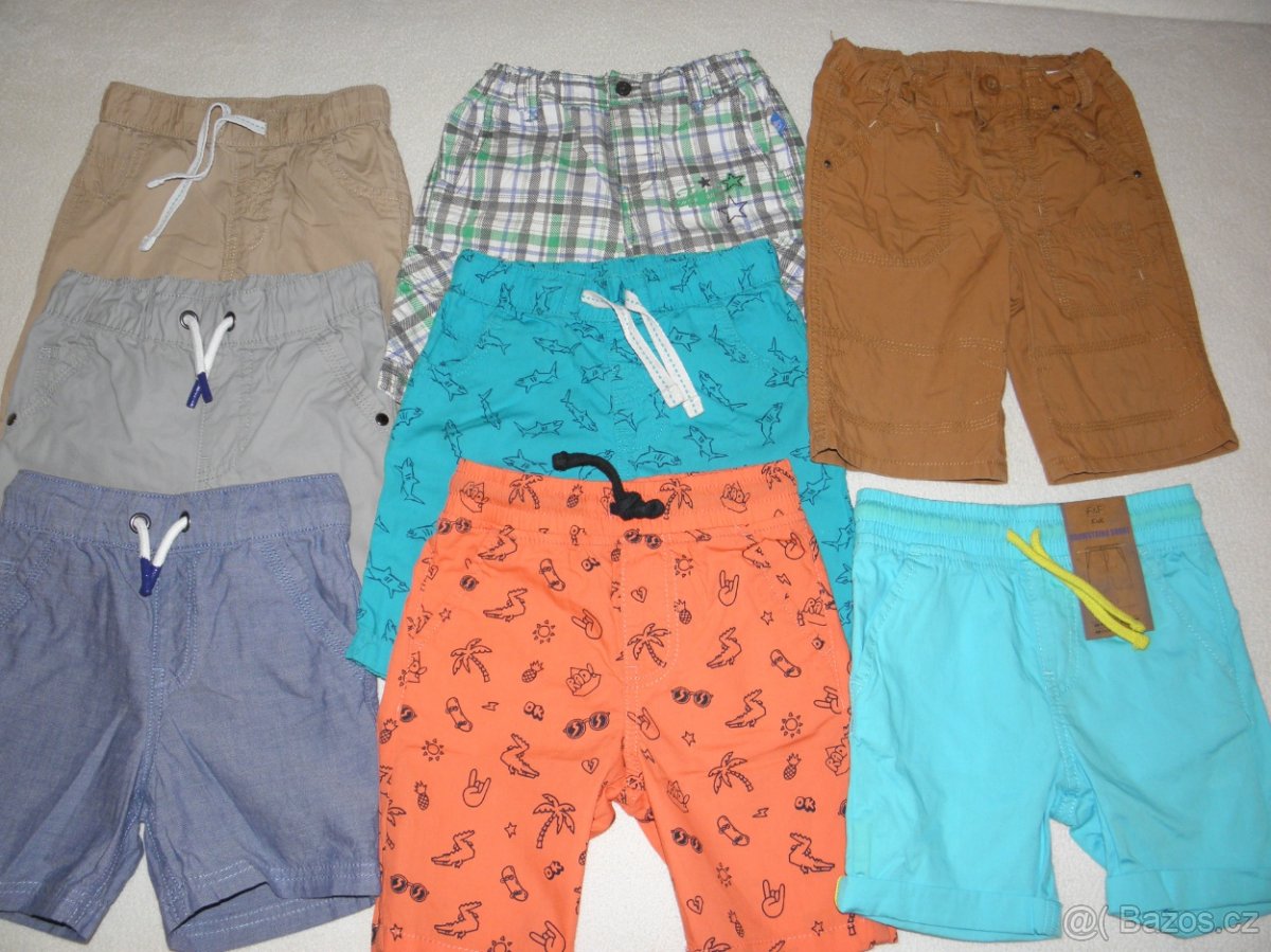 chlapecké kraťasy vel.98 ( F&F a Ergee )