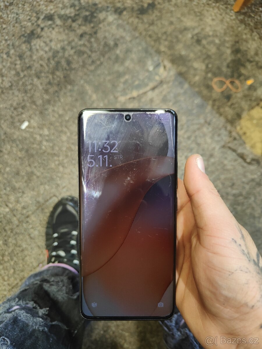 Redmi Note 13 pro Plus.