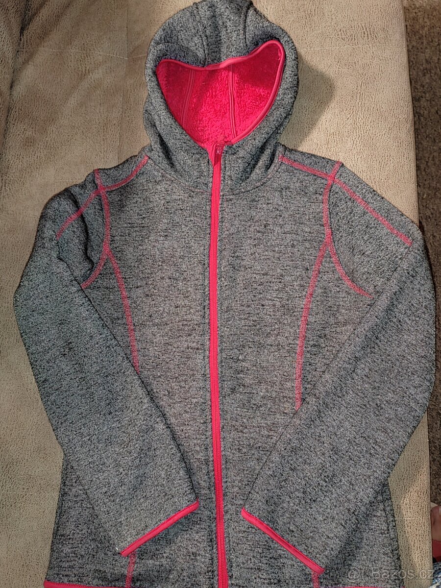 Chlupatá teplá mikina, bunda vel. 146/152 (10-12let)