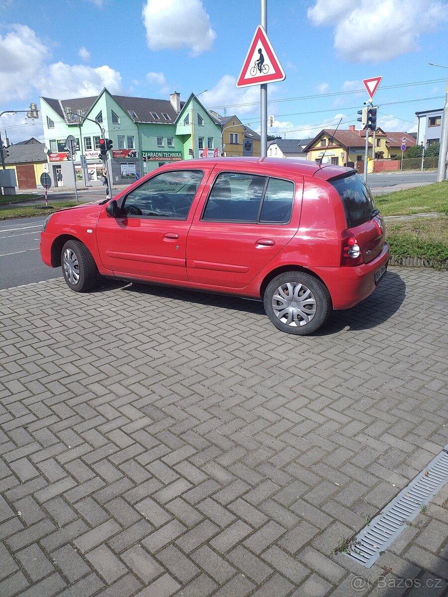 Renault Clio 1.2 r.v.2010