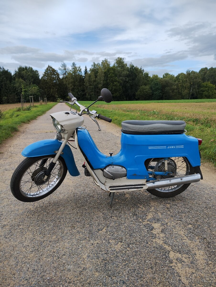 Prodám výborně zachovalou jawu 50 typ 20 rok 1980