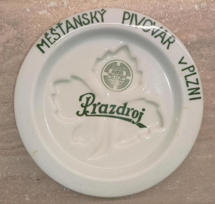 Podtacky, Korbel,pivni,pohar,pulitr