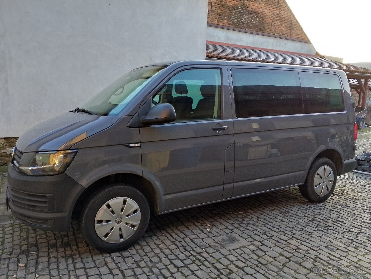 VW Transporter T6,r.v. 2016, 2.0TDi, 110kW  - 8 míst