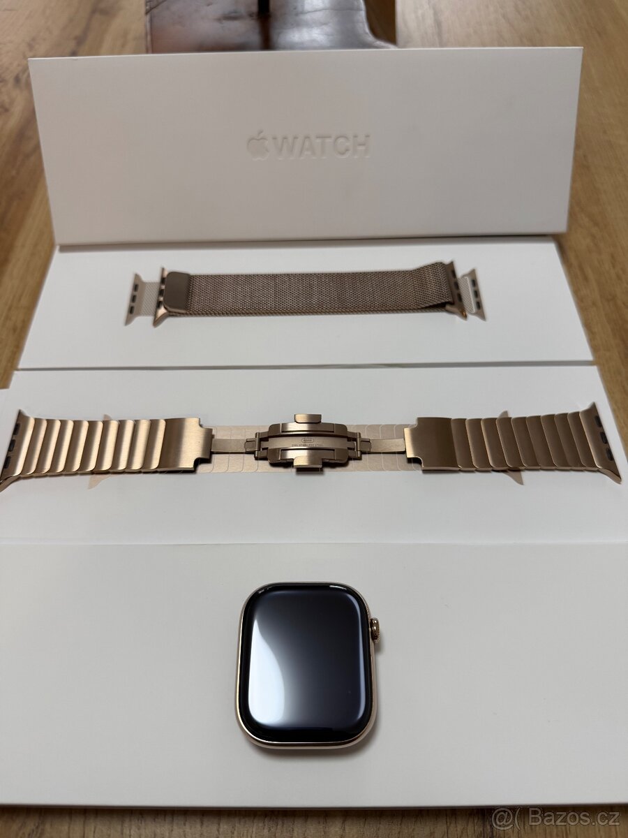 Apple Watch Series 10 – 46 mm, GPS + Cellular – Zlatý titan