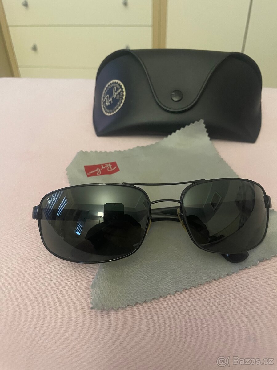 Sluneční brýle Ray ban 3445
